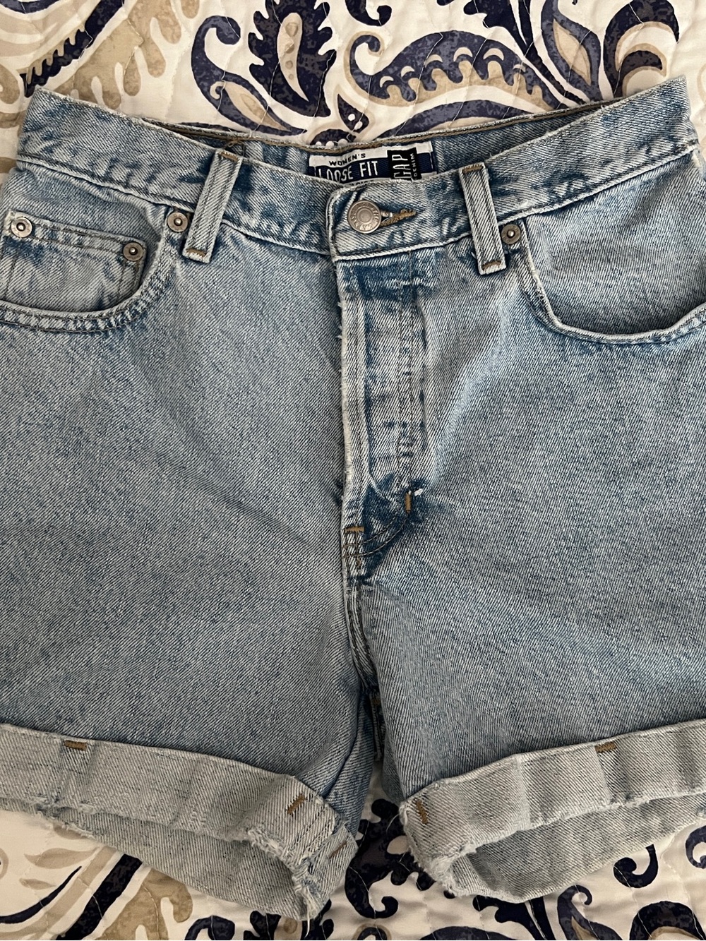 High-Waist Light Wash Rolled Hem Denim Shorts - Vintage 1992-1995 - One Owner